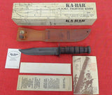 Ka-Bar Knife Vintage 1217 USMC Full Sized Military Fighting Combat Knife LOOOKThe coating on